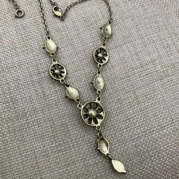 Nina Ricci AVON Vintage Orange Crystal Symmetrical Teardrop Brass Tone Necklace - Picture 5 of 6